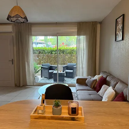 Cosy T2 Proche Commodites Et Διαμέρισμα