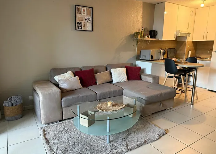 Διαμέρισμα Cosy T2 Proche Commodites Et *